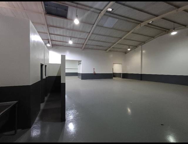 INDUSTRIAL PROPERTY TO RENT IN LYTTELTON MANOR